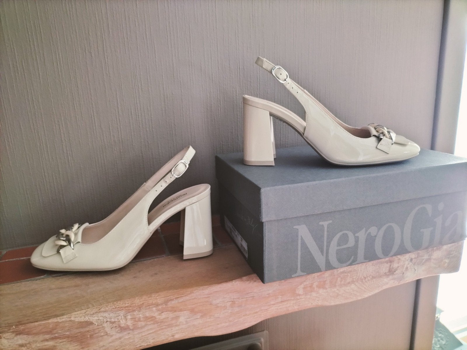 NeroGiardini schoenen maat 37, Ophalen