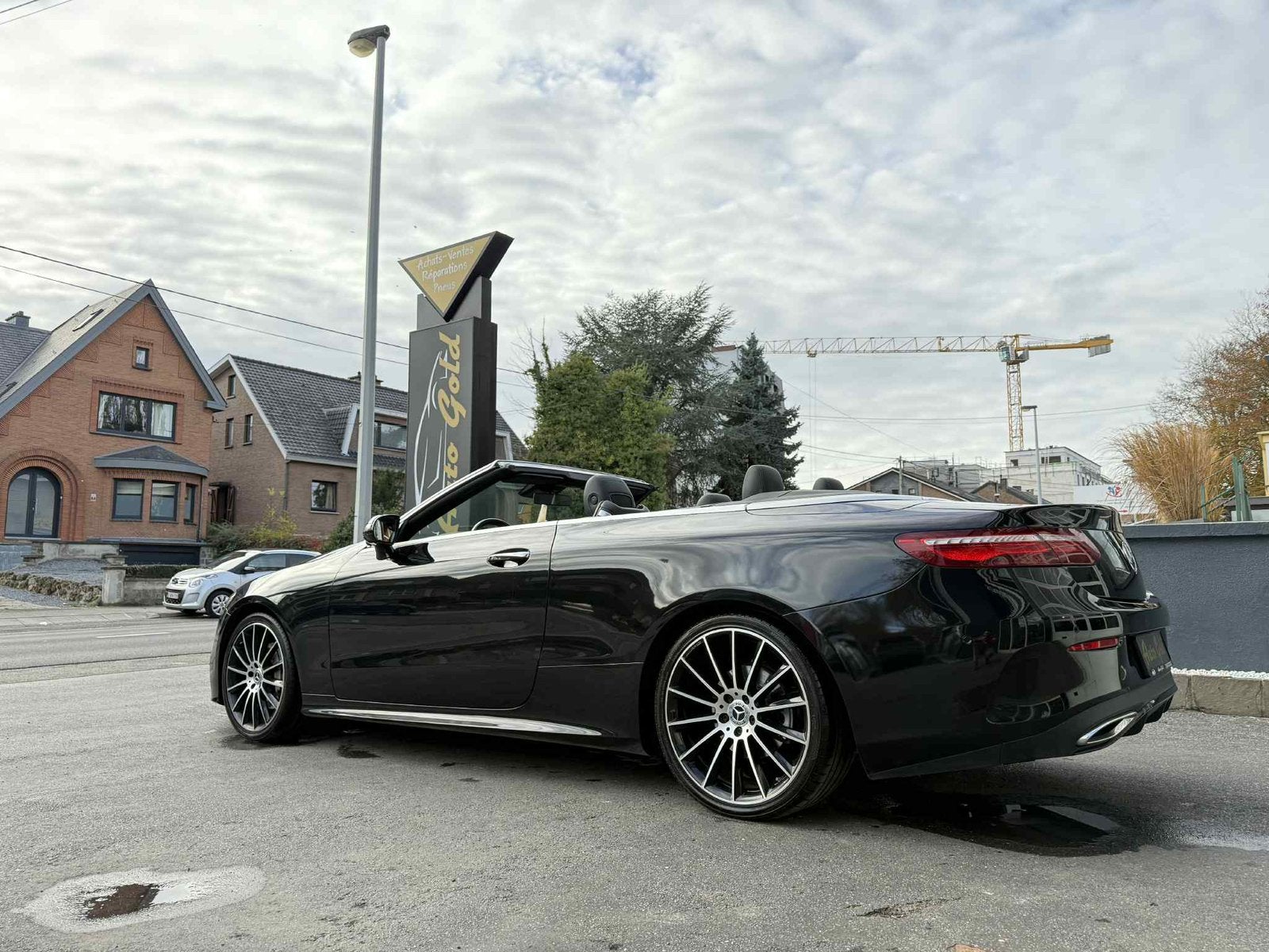 MERCEDES E220 CABRIO AMG FULL CUIR ROUGE 1PROP !, Autos, Mercedes-Benz, Particulier, Achat, Classe C, Caméra 360°, ABS, Caméra de recul