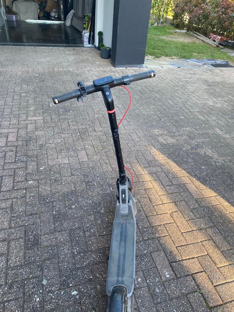 Trottinette électrique Segway Ninebot E3 Pro, Enlèvement, Comme neuf, Step électrique (E-scooter)