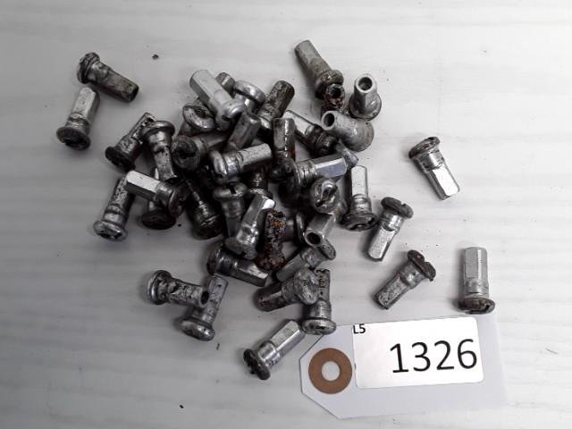 GSX750 1980 - 1982 Suzuki Velg Spaak D1-27078