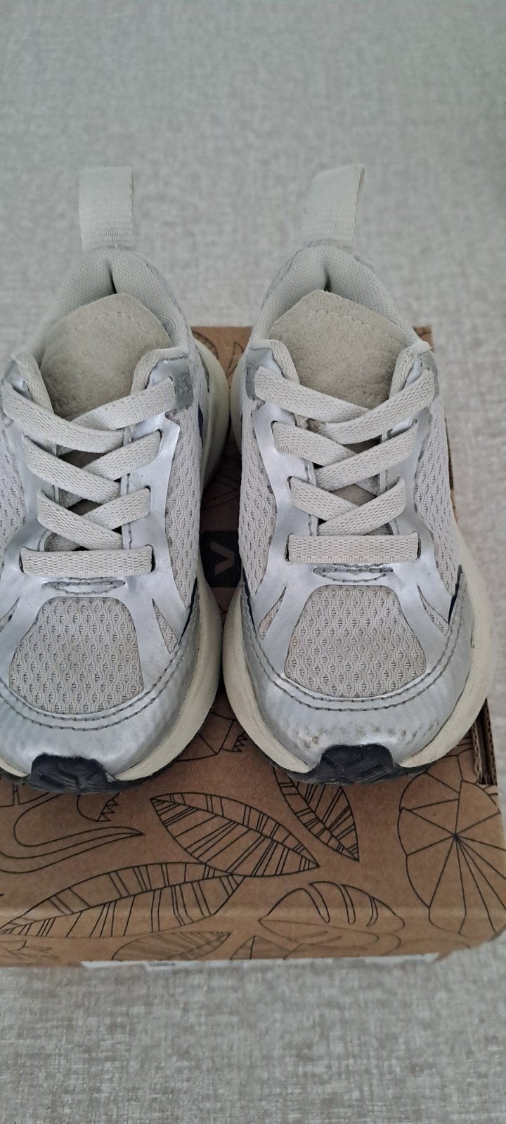 veja sportschoenen maat 23, Kinderen en Baby's, Ophalen