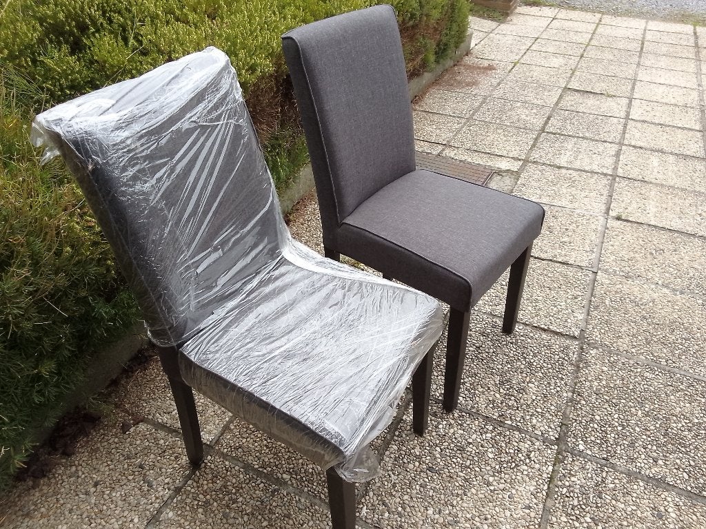 2 chaises tissus salle manger état comme neuf, Maison & Meubles, Gris, Comme neuf, Deux, Enlèvement