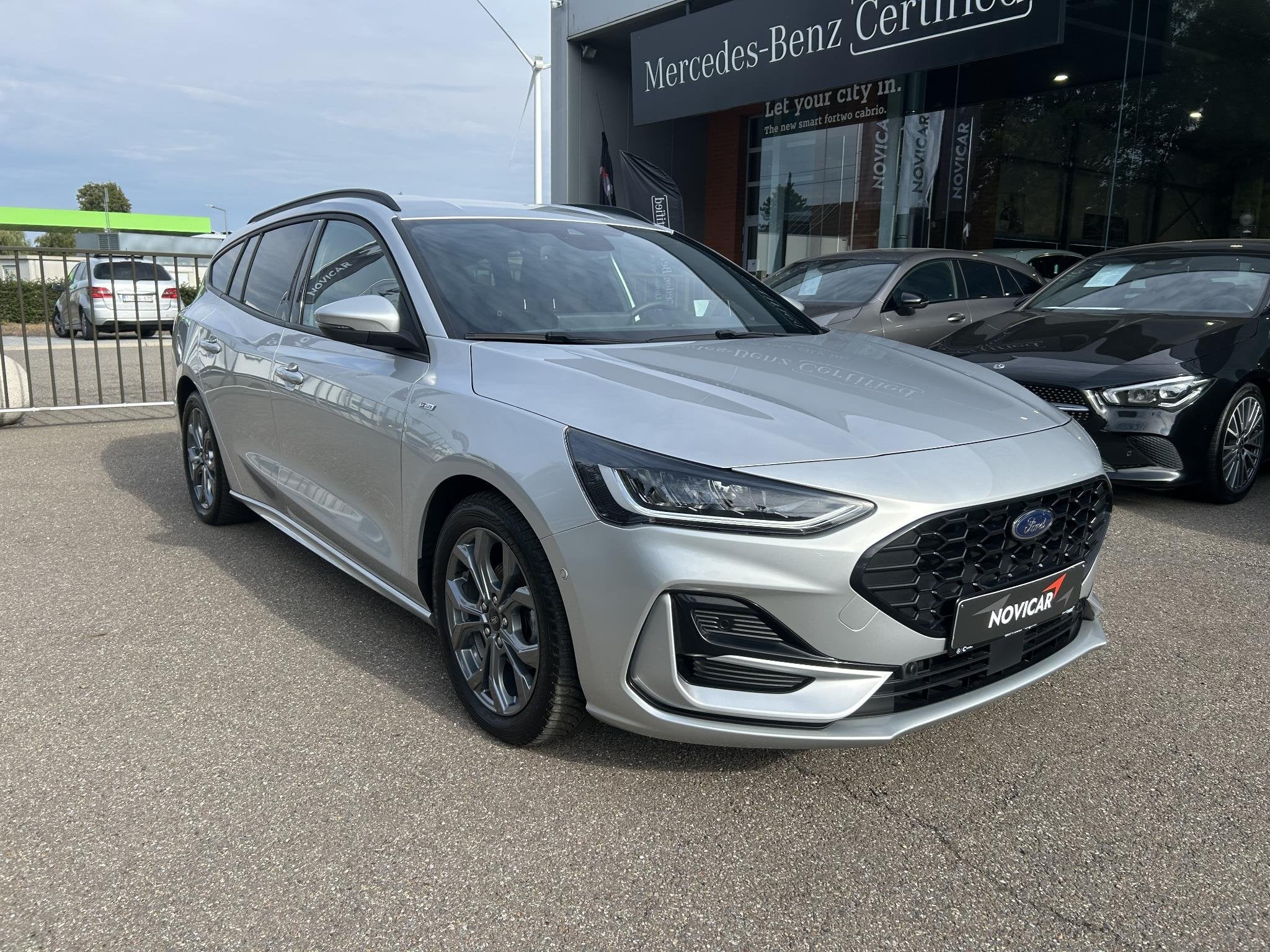 Ford Focus Clipper 1.0 EcoBoost 92kW ST-Line - DOS 9063, Auto's, Stof, Gebruikt, Bedrijf, 5 deurs