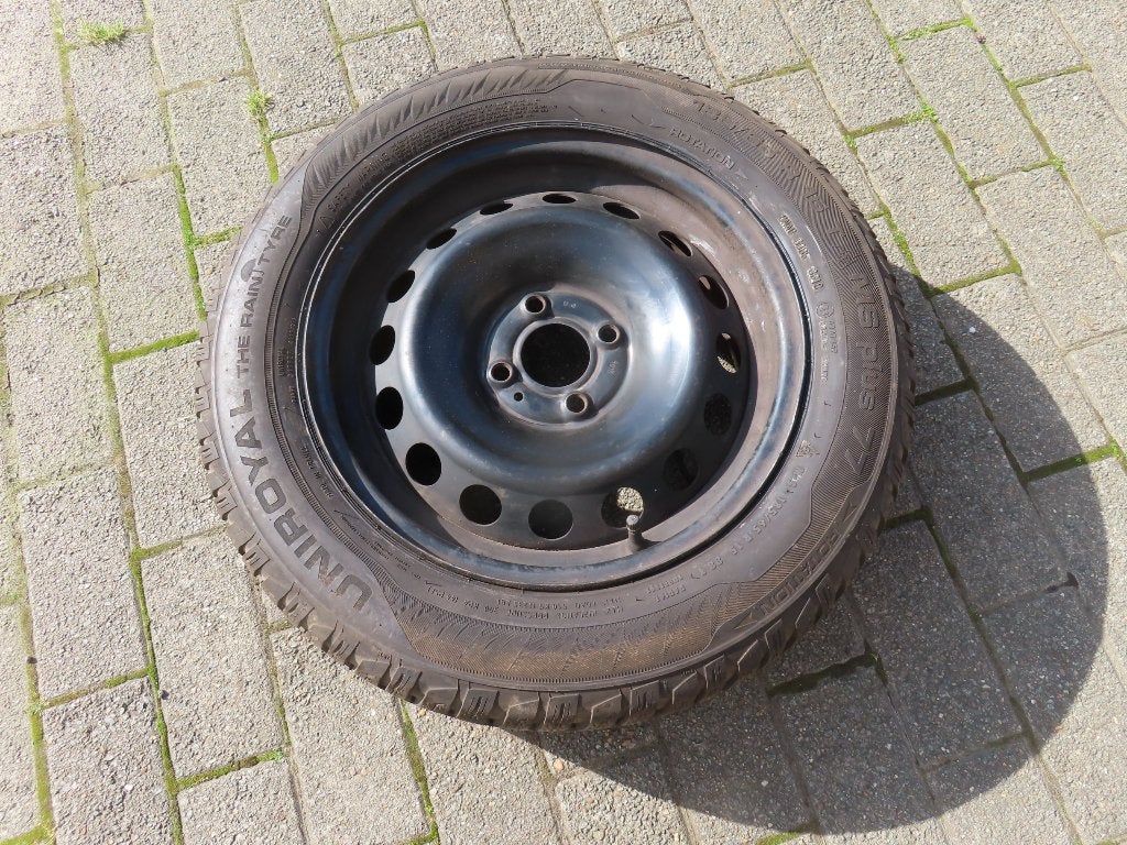 je cherche une  jante pour une Dacia Sandero, Neuf, 15 pouces, Véhicule de tourisme, 185 mm