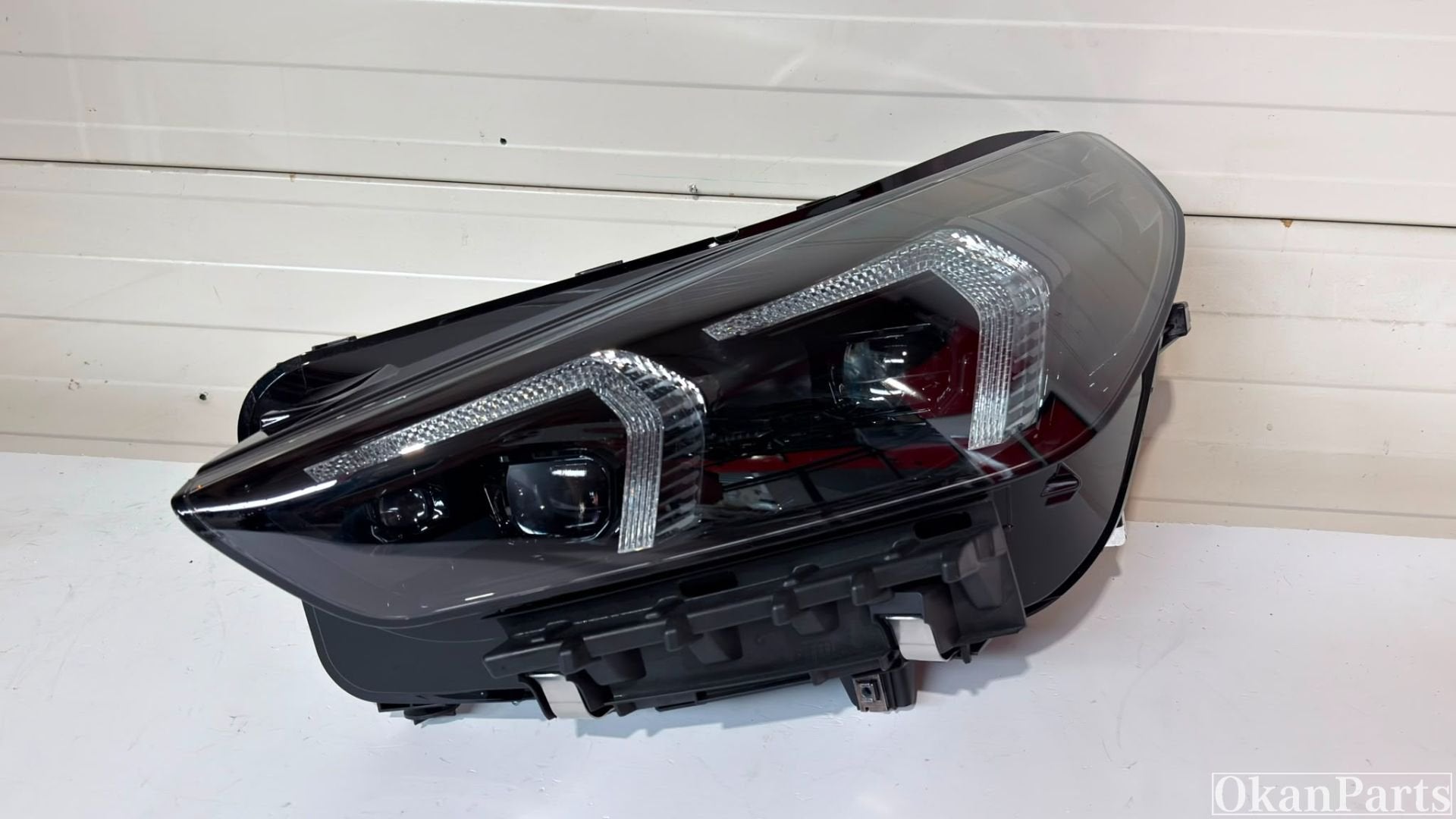 BMW X1 U11 LED linker koplamp links 4A27825, Auto-onderdelen, Petuelring 130
80788  Munich, DE, Gebruikt, Info@bmw.de, BMW