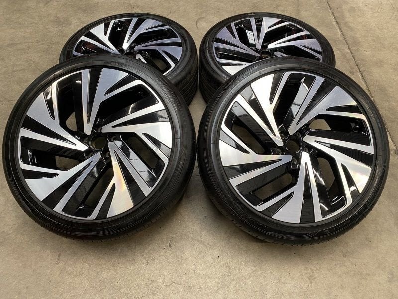21 inch originele Narvik velgen Volkswagen ID.4 + zomerbande, Gebruikt, -, -, Banden en Velgen