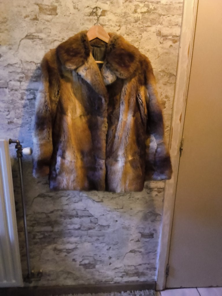 Magnifique manteau court vintage en fourrure ., Vêtements | Femmes, Enlèvement ou Envoi, Comme neuf, Taille 38/40 (M), Brun