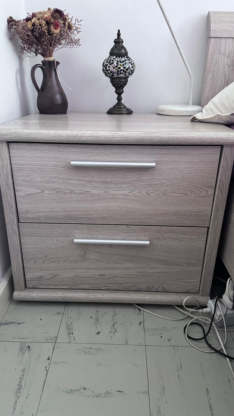Bed van 140x200 om weg te geven, Huis en Inrichting, Slaapkamer | Bedden, Ophalen, Gebruikt, Beige, Tweepersoons
