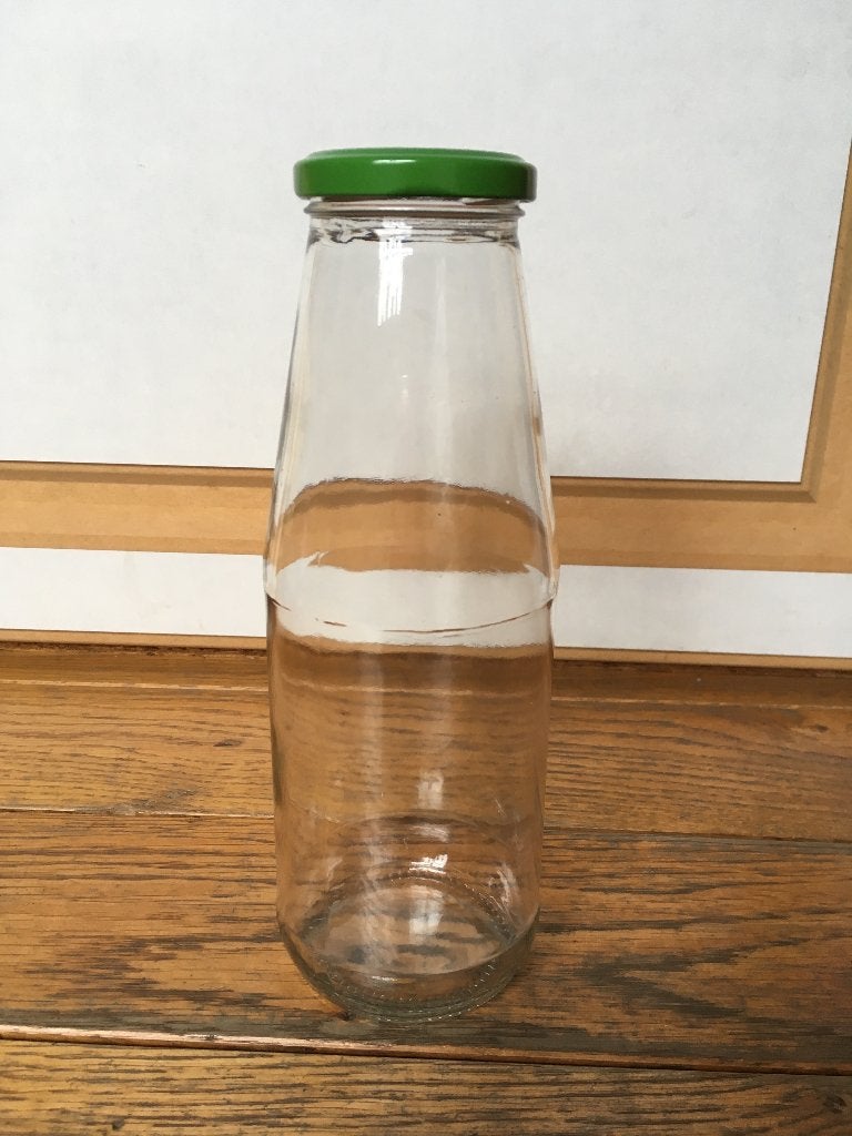 25 bouteilles en verre 750 ml, Maison & Meubles, Cuisine| Tupperware, Comme neuf, Bouteille réutilisable, Blanc, Hermétique, Avec couvercle