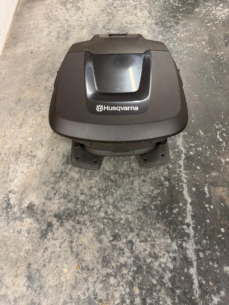 Husqvarna 430X, Jardin & Terrasse, Tondeuses robotisées, Enlèvement, Comme neuf, 20 à 25 cm, Husqvarna
