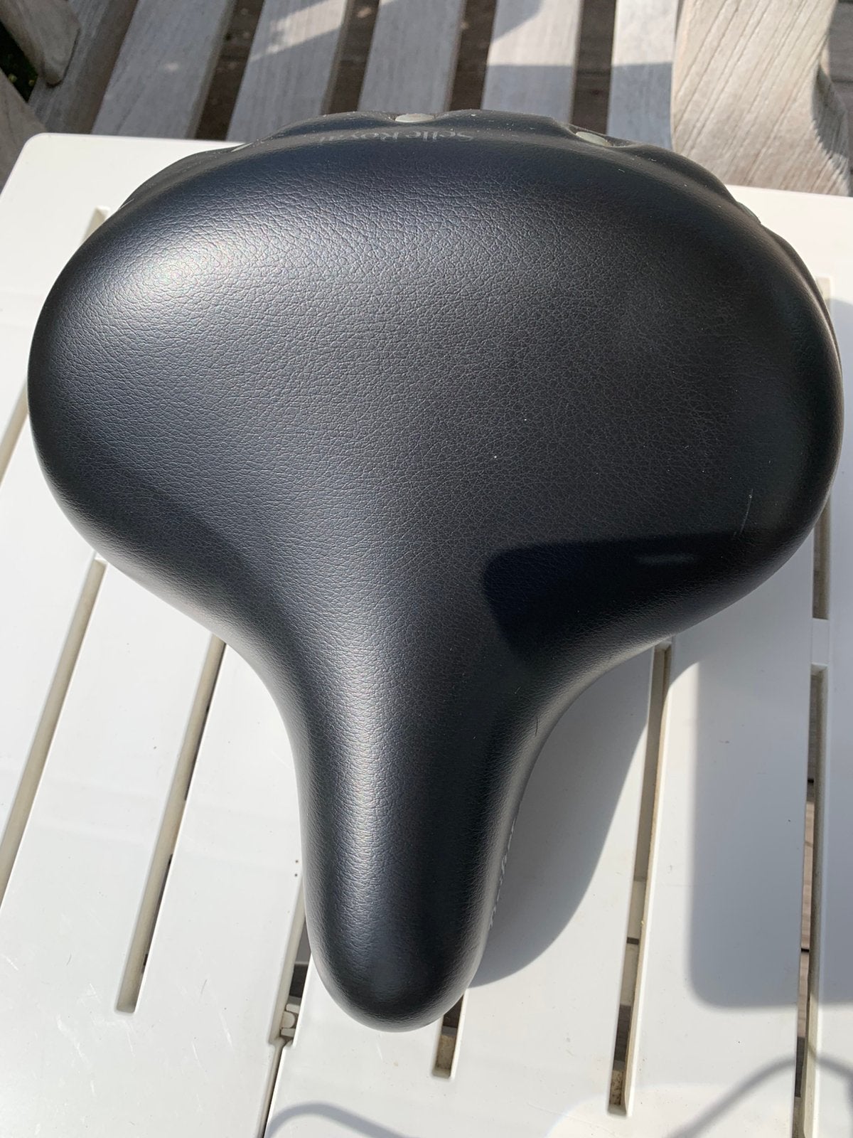 Selle Royal supermals gelzadel met vering nieuw, Fietsen en Brommers, Ophalen, Zo goed als nieuw, Elektrische fiets, Zadel