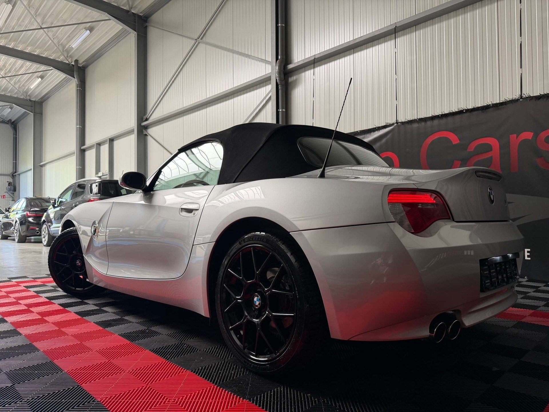 BMW Z4 2.0i 16v/Xeon/Airco/Zv/18"inc/Supersprint/Topper !/, Autos, BMW, Argent ou Gris, Achat, 110 kW, Boîte manuelle