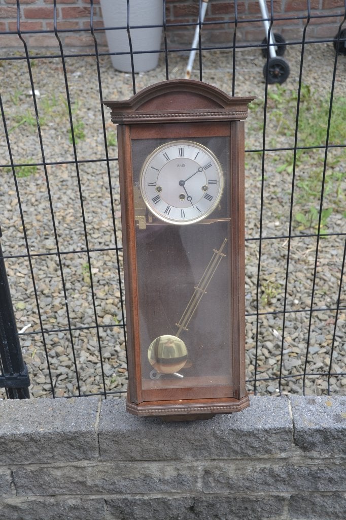 Horloge à balancier et carillon en merisier, Antiquités & Art, Enlèvement