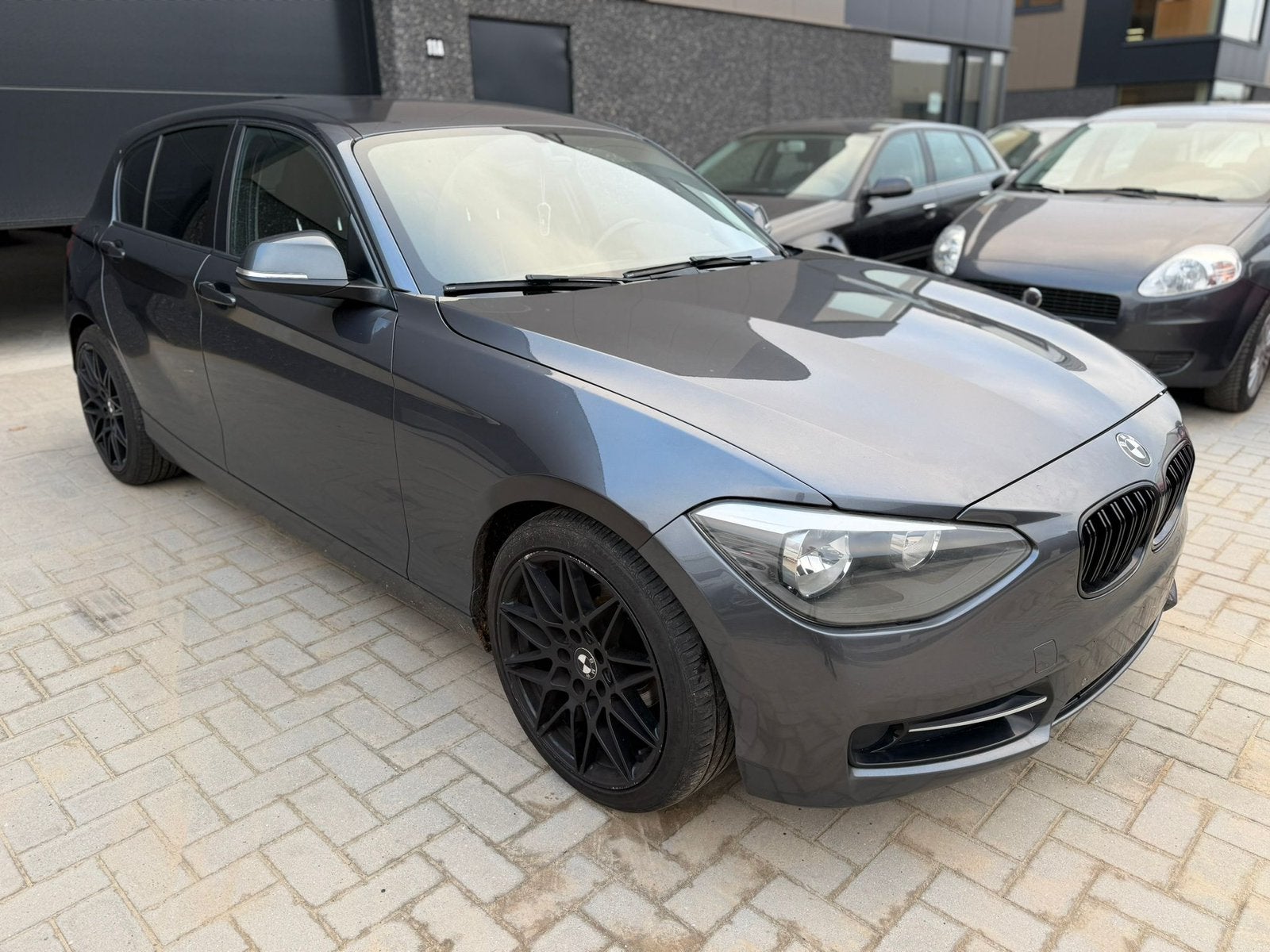 BMW 116ed - euro 5 - 208.000 km -, Auto's, Euro 5, 1 Reeks, ABS, Bedrijf