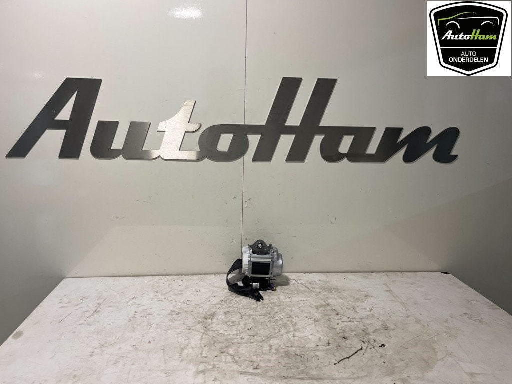 VEILIGHEIDSGORDEL LINKS ACHTER Opel Astra K Sports Tourer, Gebruikt, Postoffice@zf.com, Löwentaler Straße 20
88046  Friedrichshafen, DE