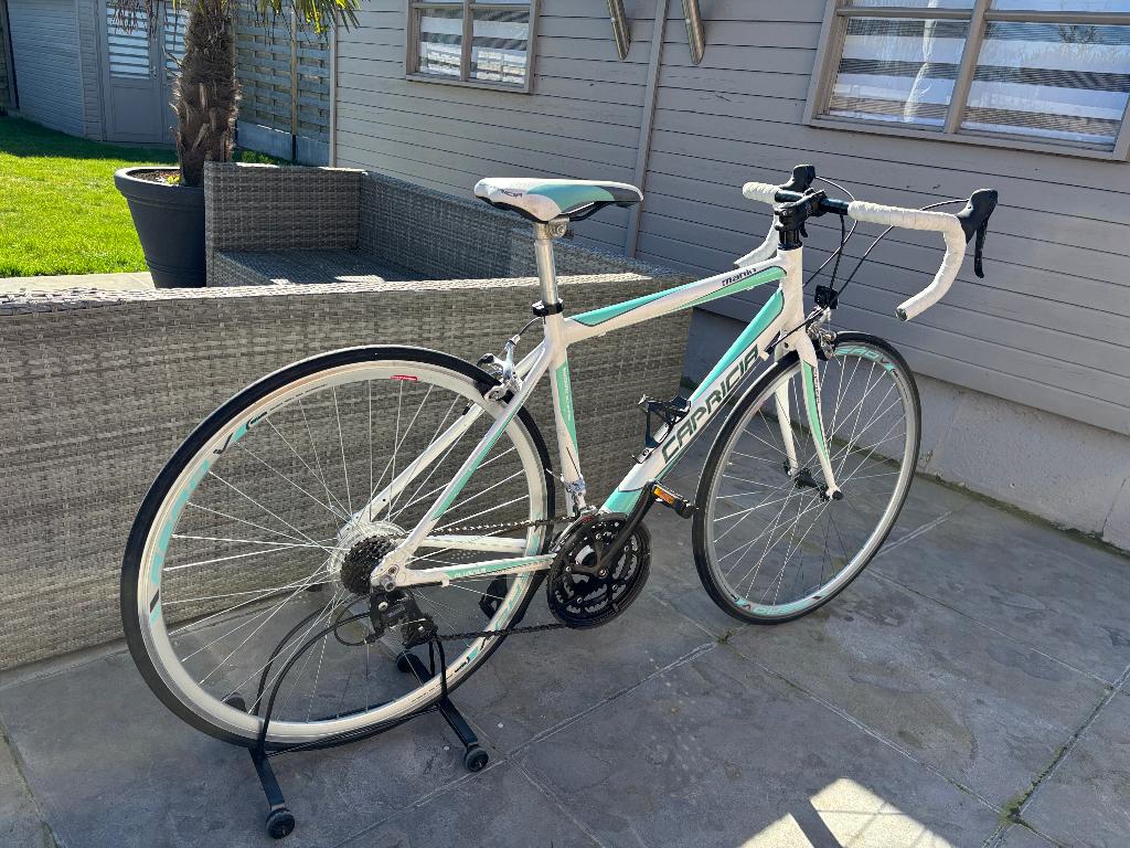 Race koers fiets maat 49 perfecte staat vr jongens meisjes, Fietsen en Brommers, Fietsen | Racefietsen, Ophalen, 28 inch, Aluminium