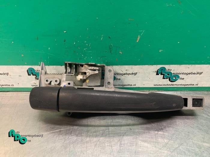 Poignée portière 2portes droite d'un Citroen C4 (C4 04-), Autos : Pièces & Accessoires, -, 3 mois de garantie, Utilisé, -