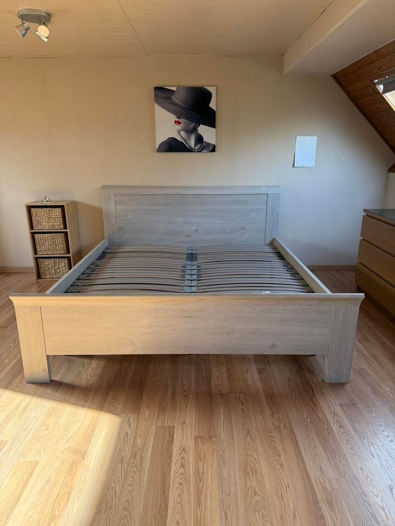 Bedframe + 2 lattebodems 180, Gris, 210 cm, Enlèvement, Utilisé