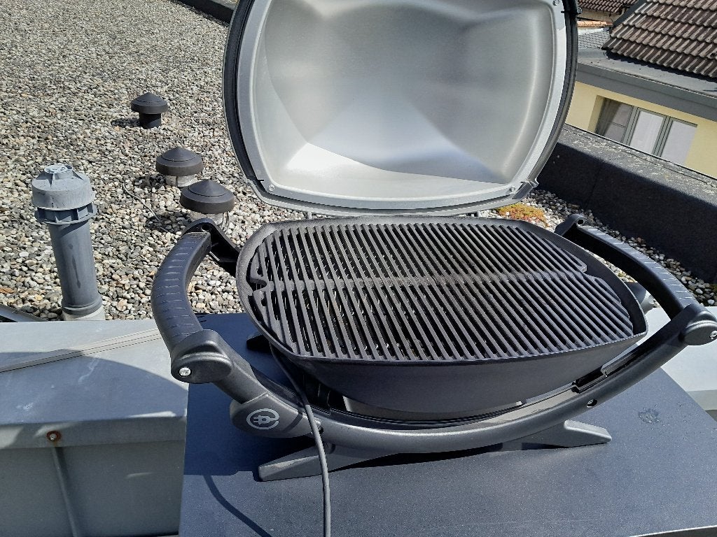 electrische bbq weber 2400, Tuin en Terras, Elektrische barbecues, Ophalen
