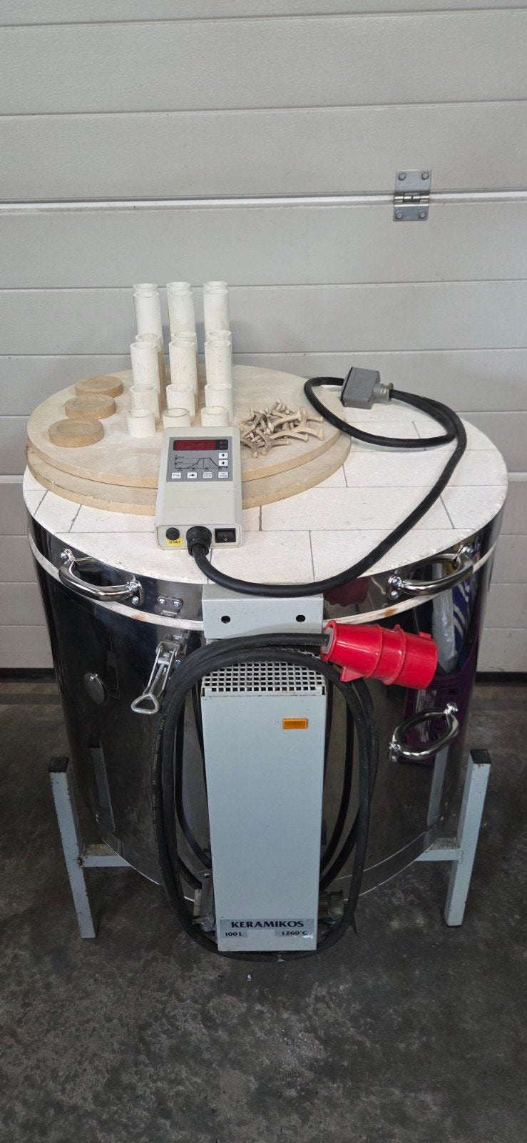 keramiekoven 100 liter 1260 graden 400 volt, Hobby en Vrije tijd, Ophalen