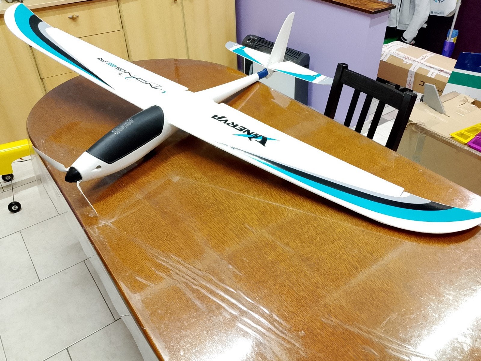 Motoplaneur, Hobby & Loisirs créatifs, Modélisme | Radiocommandé & Téléguidé | Avions, Enlèvement, Comme neuf, Électro, RTF (Ready to Fly)