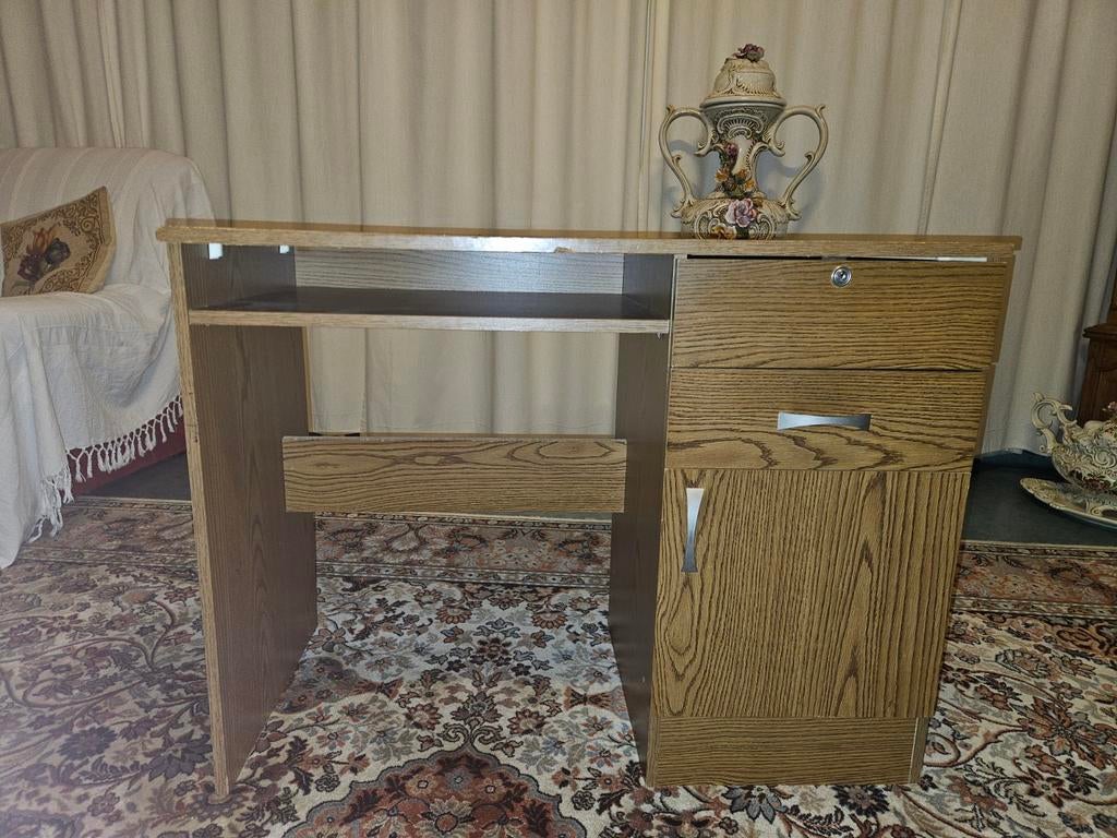 Armoire à donner, Maison & Meubles, Bureaux