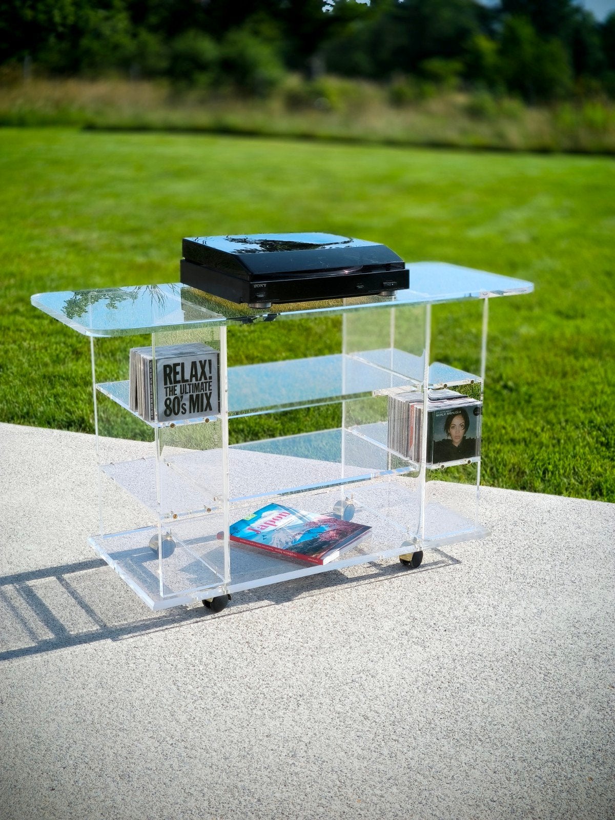 meuble hi-fi Altuglas D.Lange pour les Invisibles du Marais, Maison & Meubles, Enlèvement, Utilisé