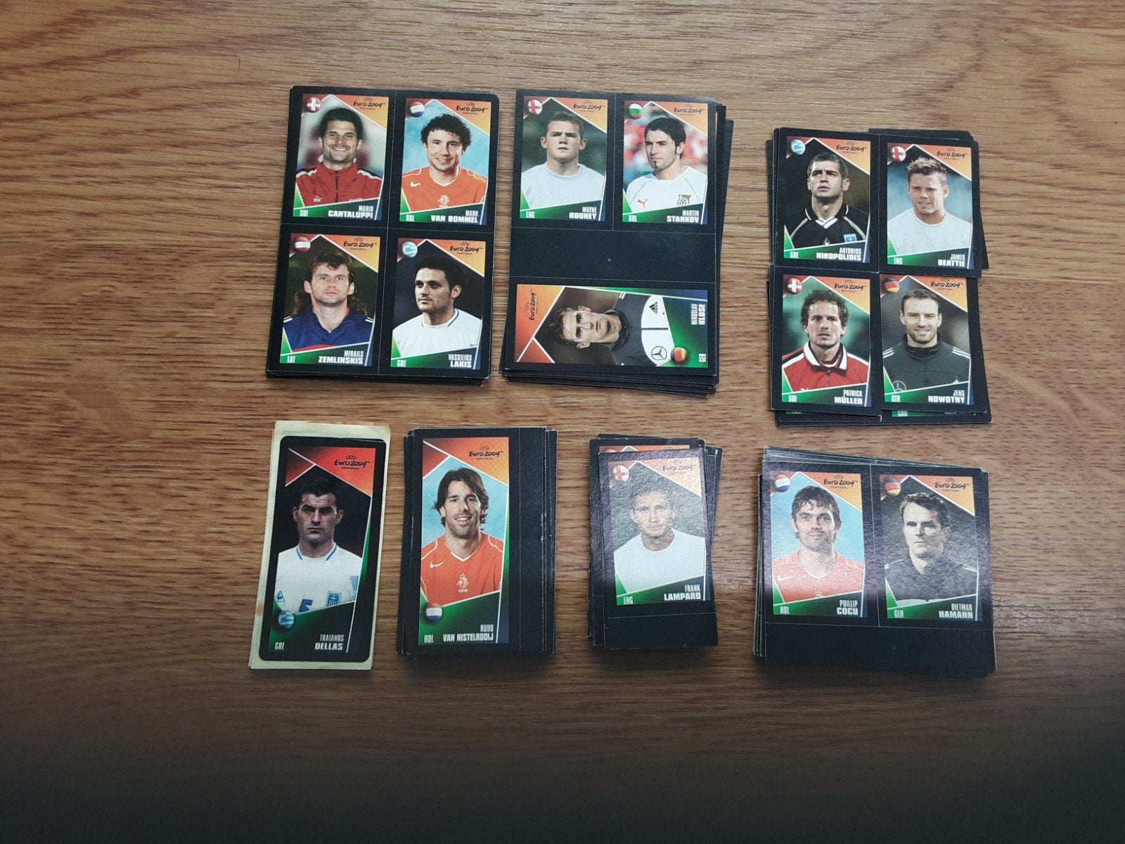 Panini Euro 2004 kleine stikkers  164 verschillende, Ophalen of Verzenden