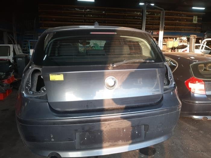 Hayon d'un BMW 1-Serie, -, -, Utilisé, 3 mois de garantie