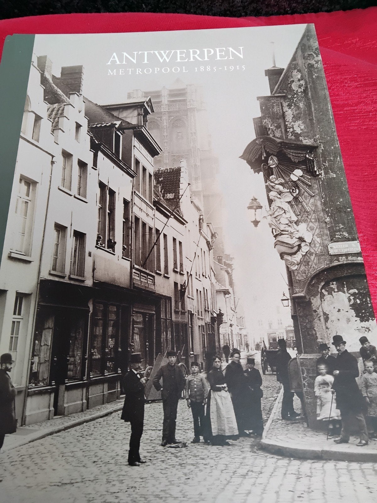Antwerpen metropool 1885 1915, Boeken, Ophalen