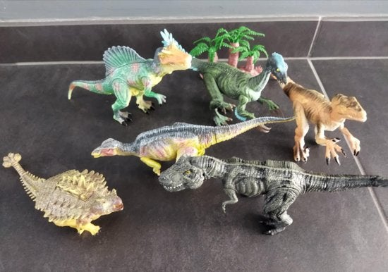 Set de 6 dinosaures + palmiers - figurines dinosaures, Enlèvement ou Envoi, Comme neuf