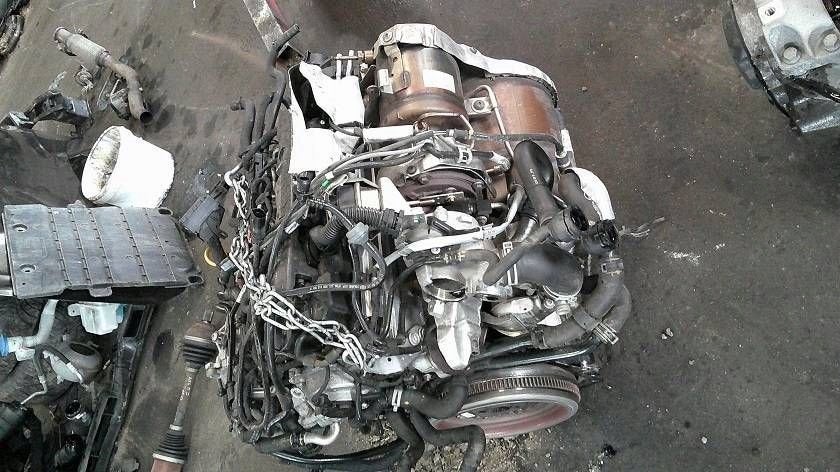 Moteur CRLD Complet SEAT PASSAT VW GOLF LEON, Envoi, Utilisé, Daihatsu