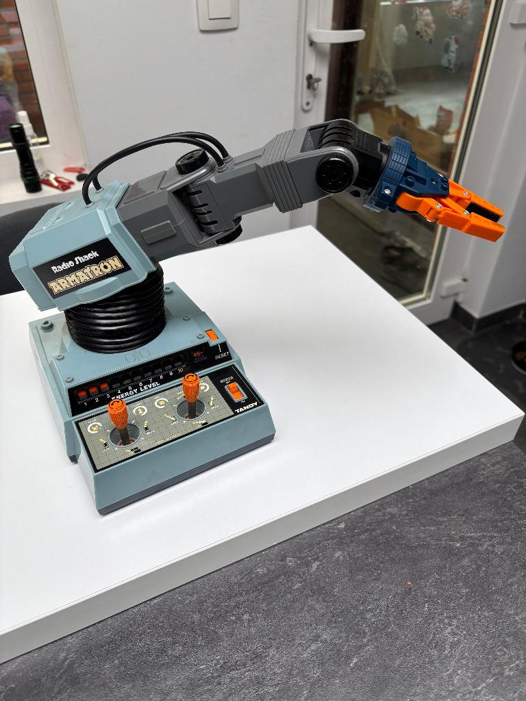 Vintage Tandy Armatron robot arm, Enlèvement ou Envoi