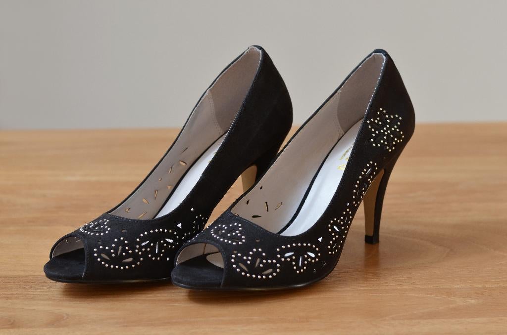 KEN SHOE FASHION ZWARTE DAMESSCHOEN MET HOGE HAK/M 38, Kleding | Dames, Ophalen of Verzenden, Zo goed als nieuw, Schoenen met hoge hakken