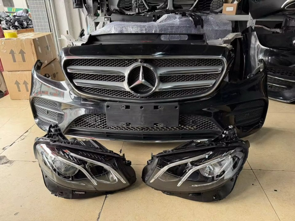 Face Avant Mercedes w213, Enlèvement, Comme neuf