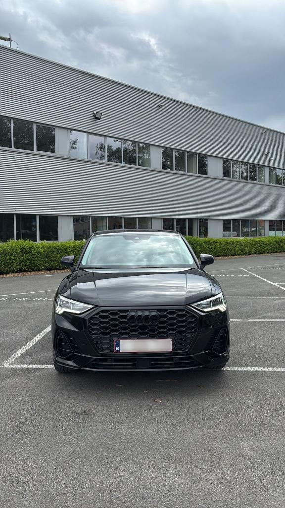 Audi Q3 sportback S-LINE 150ch Full led, Autos, Audi, Cuir et Alcantara, Achat, Boîte manuelle, 5 portes