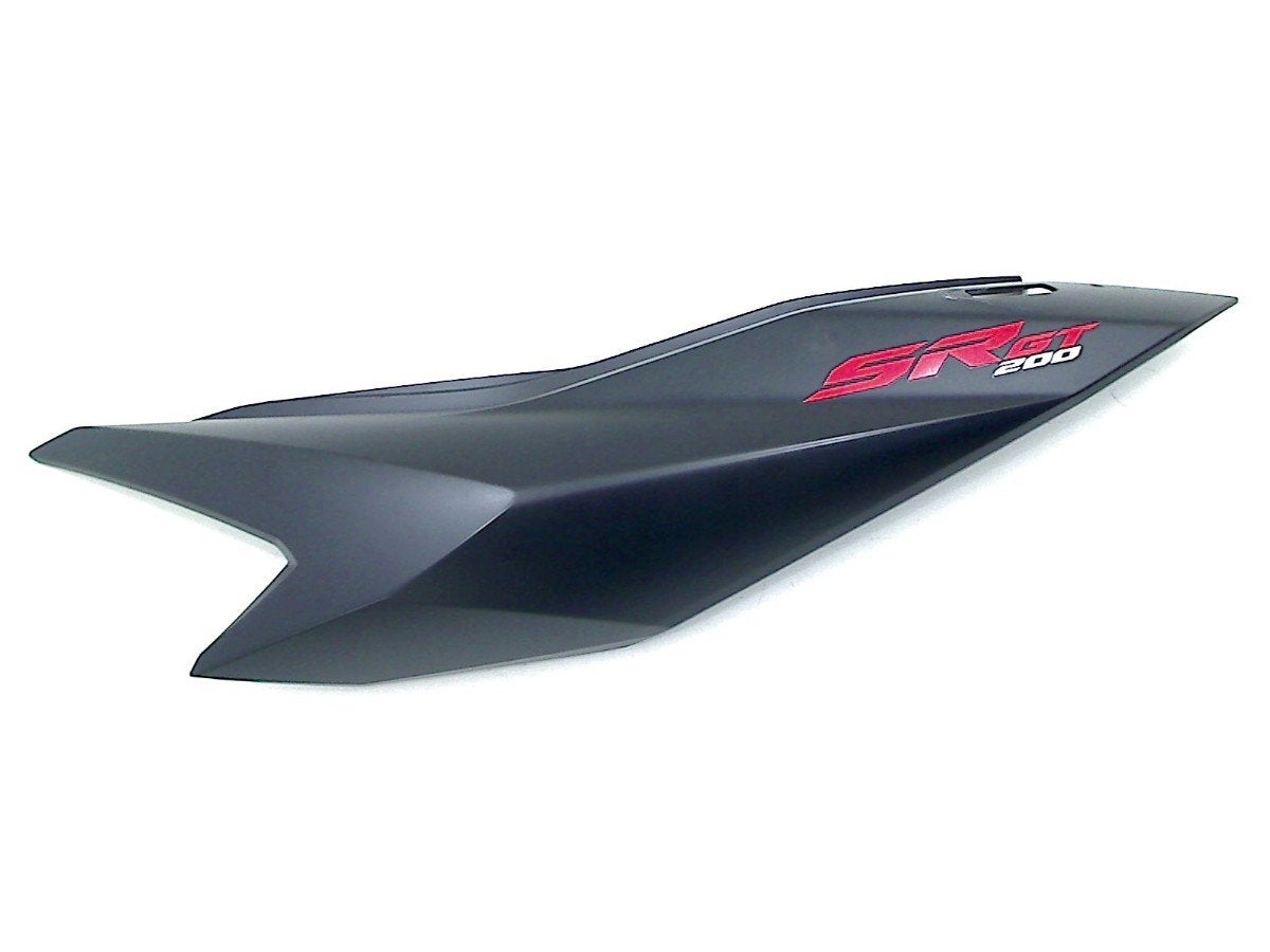 QUEUE DE CARENAGE GAUCHE SR COMPACT GT200 E5 (RP8MD), Dhr. S. di Majo, Utilisé, Info@cama-motorparts.nl, P.J. Troelstraweg 8 8
3144 CX  MAASSLUIS, NL