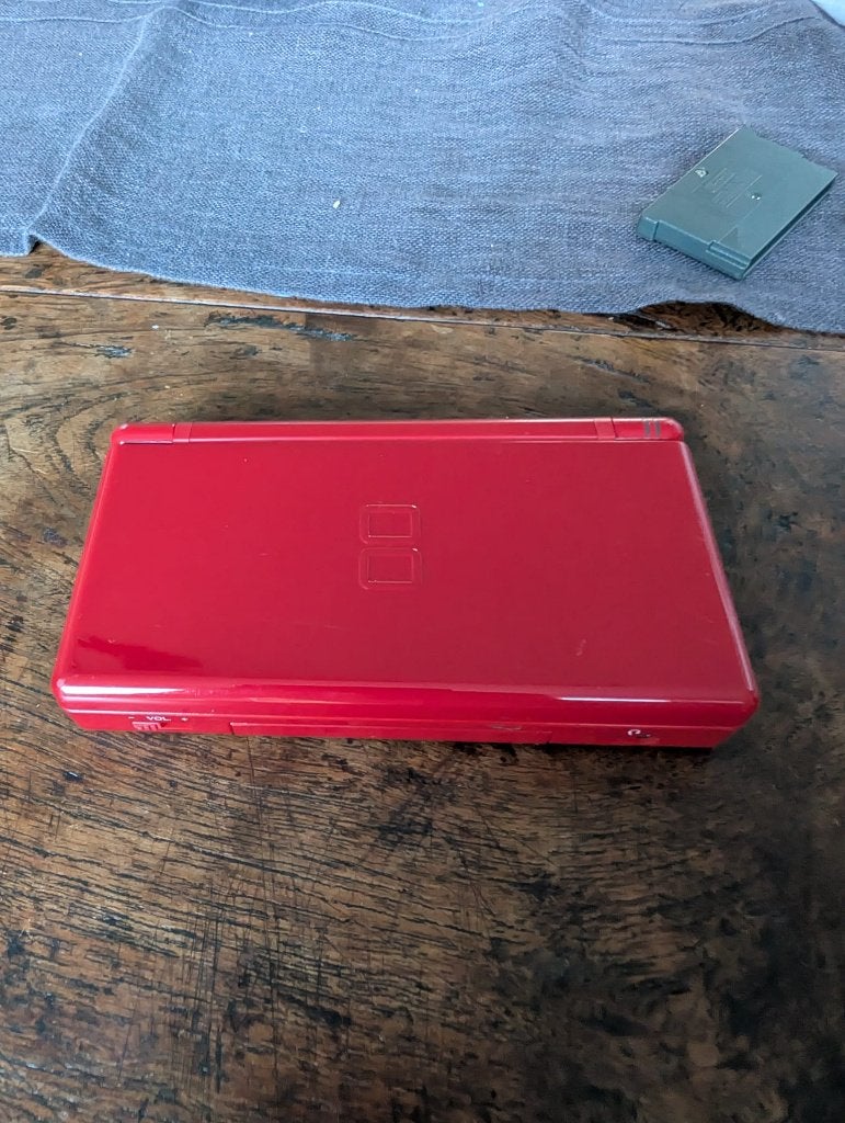 Nintendo DS lite rood, Games en Spelcomputers, Ophalen of Verzenden, Gebruikt, Rood, DS Lite