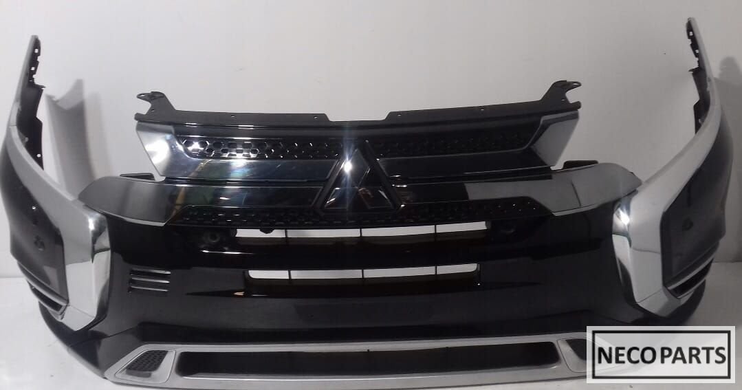 VOORBUMPER MITSUBISHI OUTLANDER FACELIFT BUMPER 2019 -, Autos : Pièces & Accessoires, Carrosserie & Tôlerie, Mitsubishi, Utilisé
