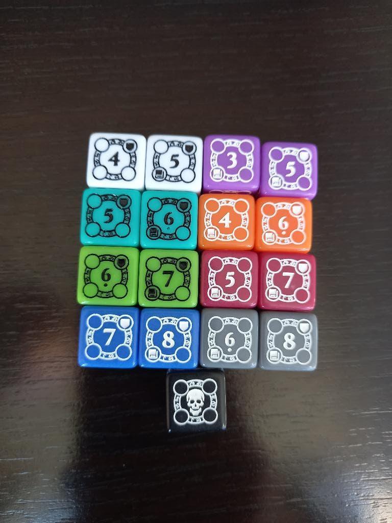 Middara exclusive Etched Dice Set, Hobby en Vrije tijd, Ophalen, Nieuw