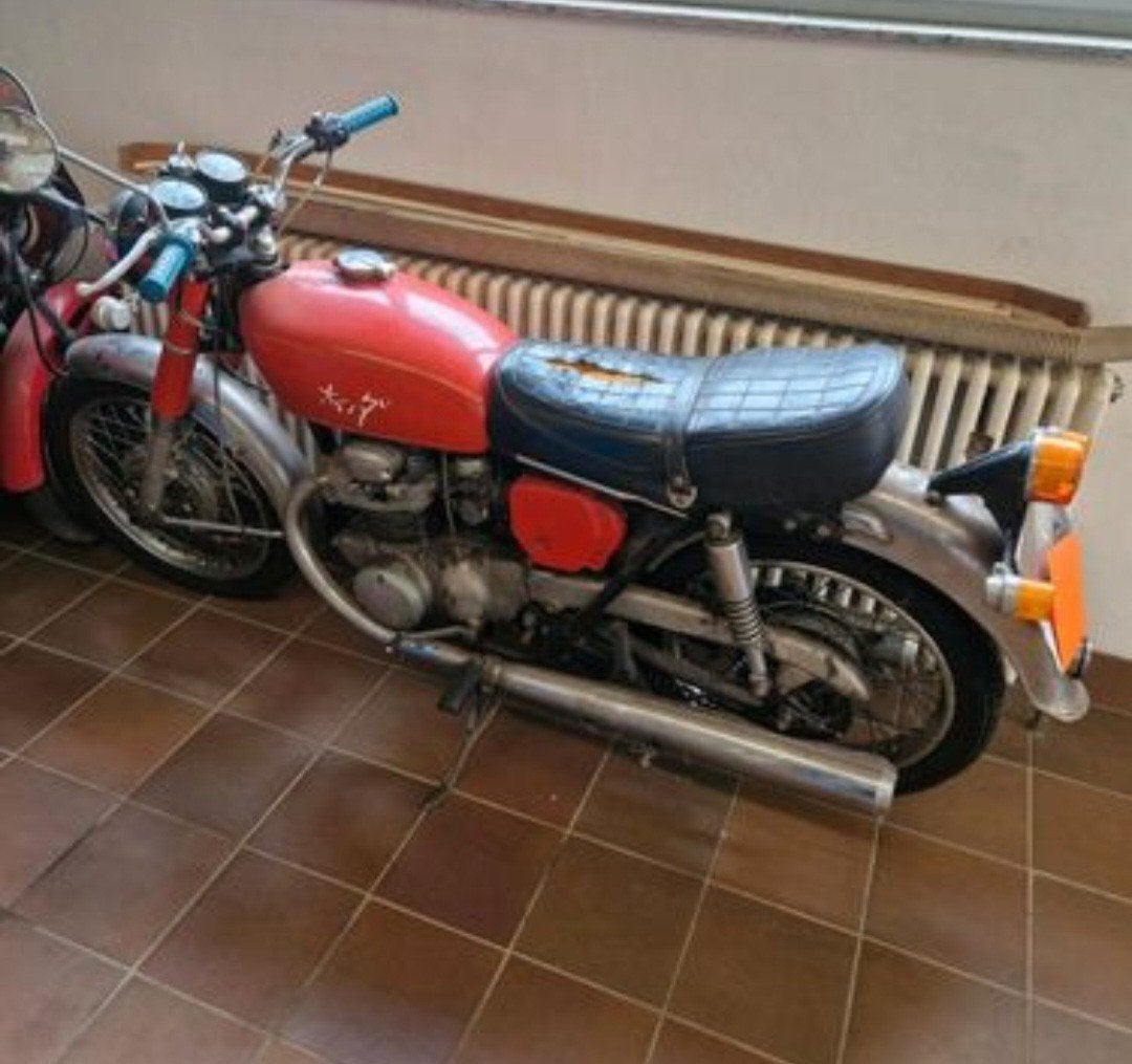 honda cb250 schuurvondst, Enlèvement