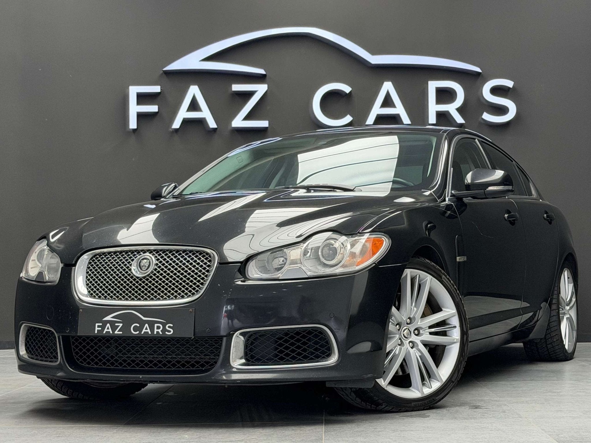 Jaguar XF * Réservé * (bj 2010, automaat), Automaat, Gebruikt, 2993 cc, https://public.car-pass.be/vhr/56ad81e5-1b01-47d3-85a9-81286060ab45