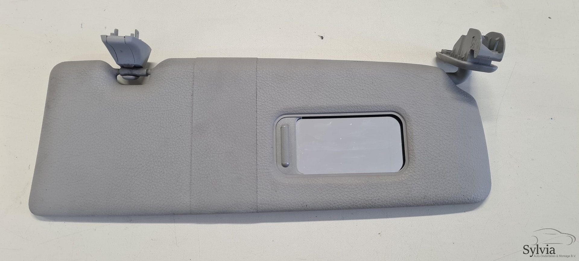 Zonneklep zonder sticker rechts BMW 1 serie F20 F21 7319154, Auto-onderdelen, Gebruikt, -, -, Ophalen of Verzenden
