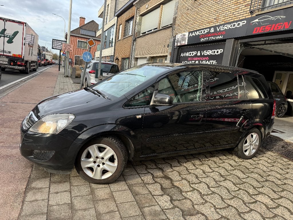 Opel Zafira Zafira 1.8i XER Cosmo, Auto's, Euro 5, Monovolume, Zwart, Bedrijf
