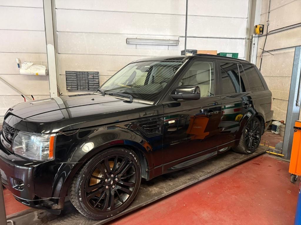 Land Rover Range Rover Sport MOTEUR CASSÉ 3.0 TDV6 HSE, Autos, Cuir, Euro 5, Achat, Entreprise