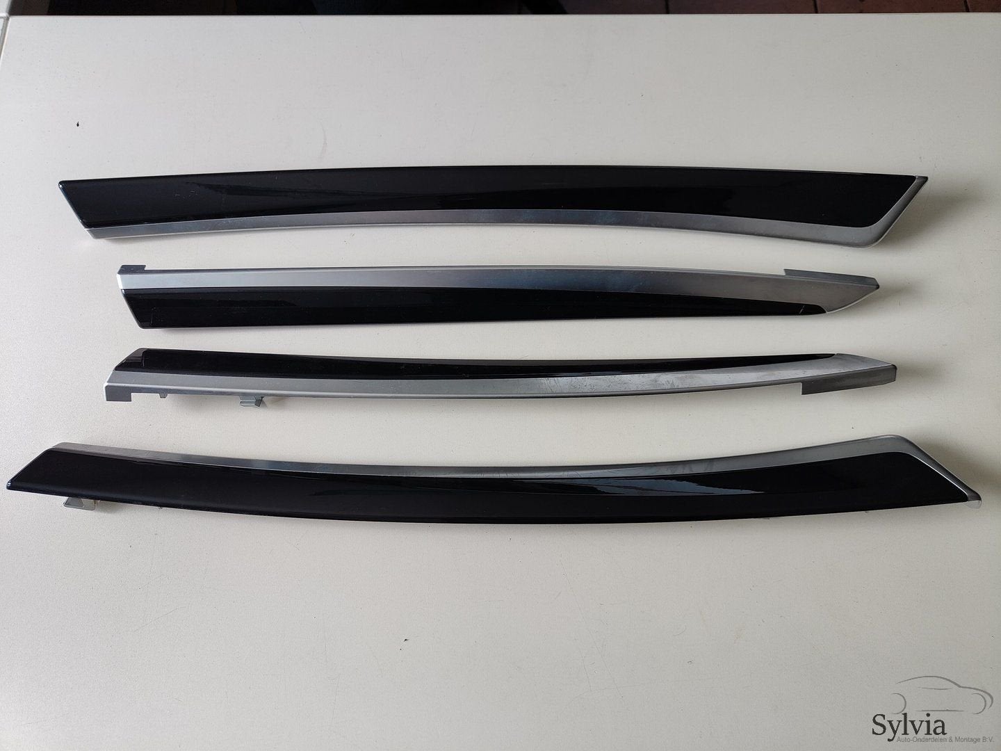 Deurlijsten zwart BMW 5 serie F10 F11, Autos : Pièces & Accessoires, Habitacle & Garnissage, Utilisé, Envoi
