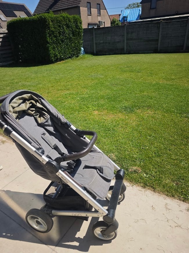 Fijne Mutsy Nexo buggy (grijs) - rijdt nog super!, Kinderen en Baby's, Buggy's, Ophalen, Gebruikt, Overige merken