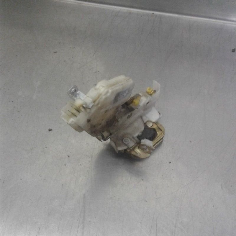 PORTIERSTANGEN LINKS ACHTER Nissan Terrano II (R20 / TR50), Gebruikt, Nissan