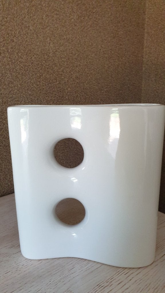 WITTE VAAS “DESIGN”, Huis en Inrichting, Wit, 25 cm, Nieuw, Ophalen of Verzenden