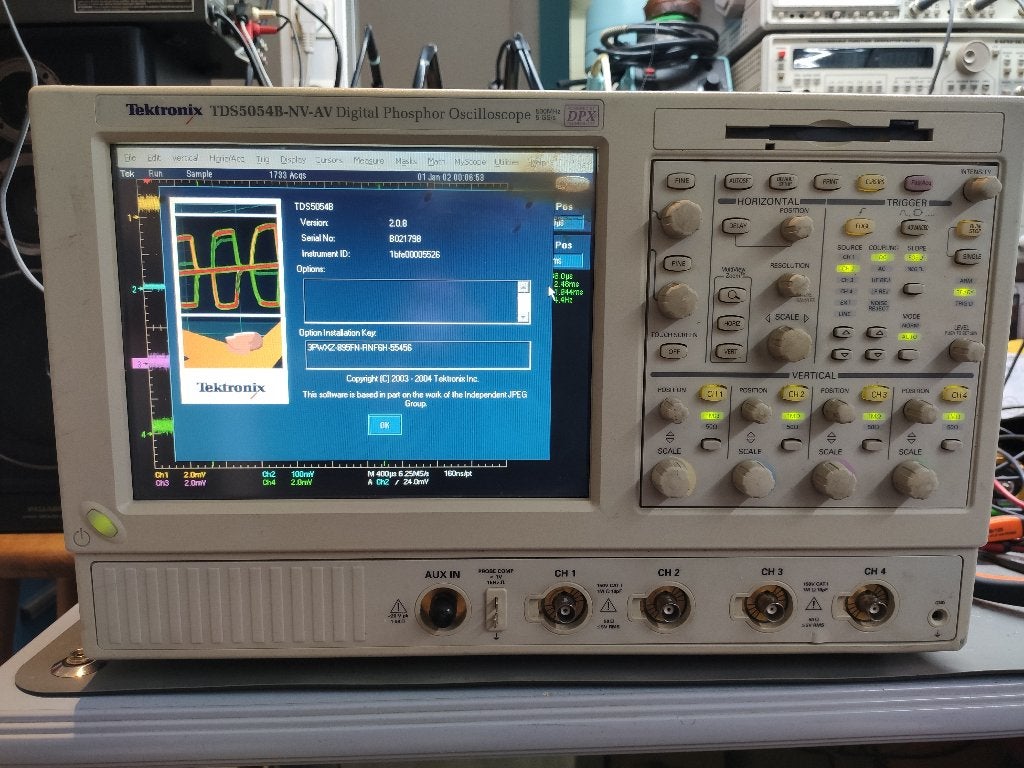 Oscilloscope Tektronix TDS5054B-NV-AV, Enlèvement ou Envoi, Utilisé, Électricité